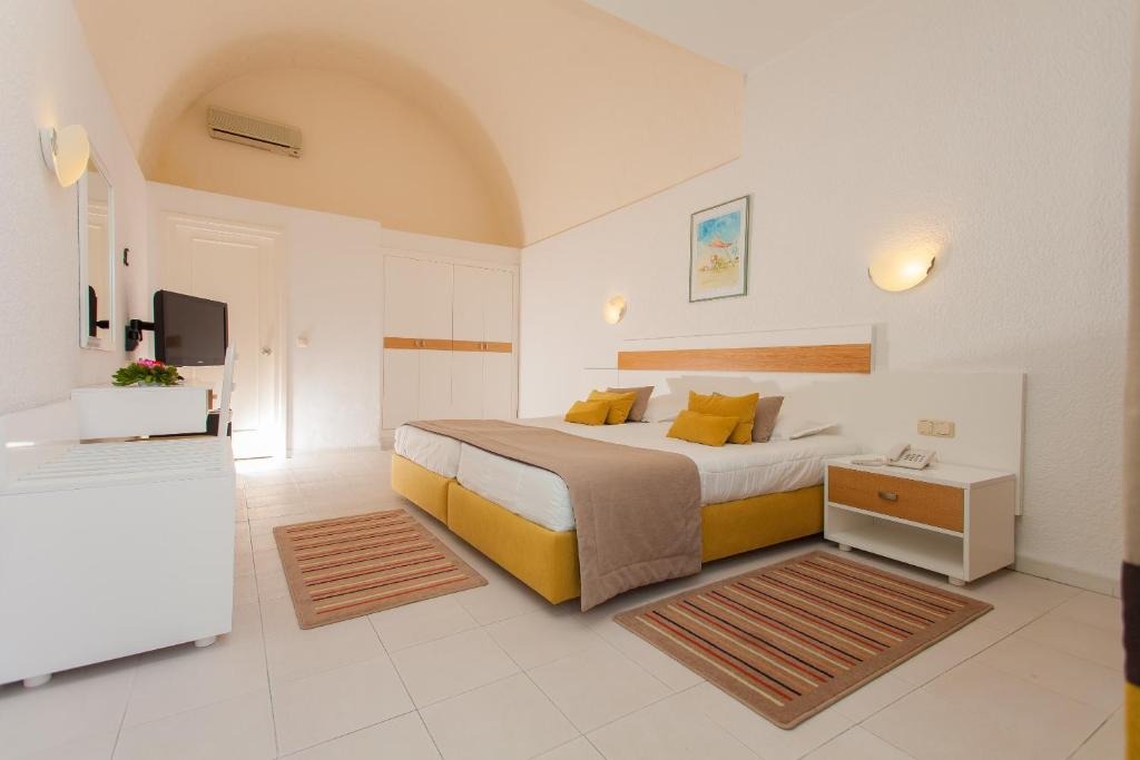 هتل ال مرادی کلاب کانتاوی